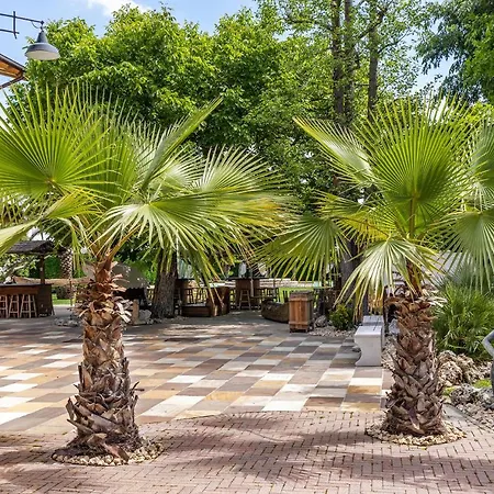 Alloggio per agriturismo Relais Ca' Maddalena *